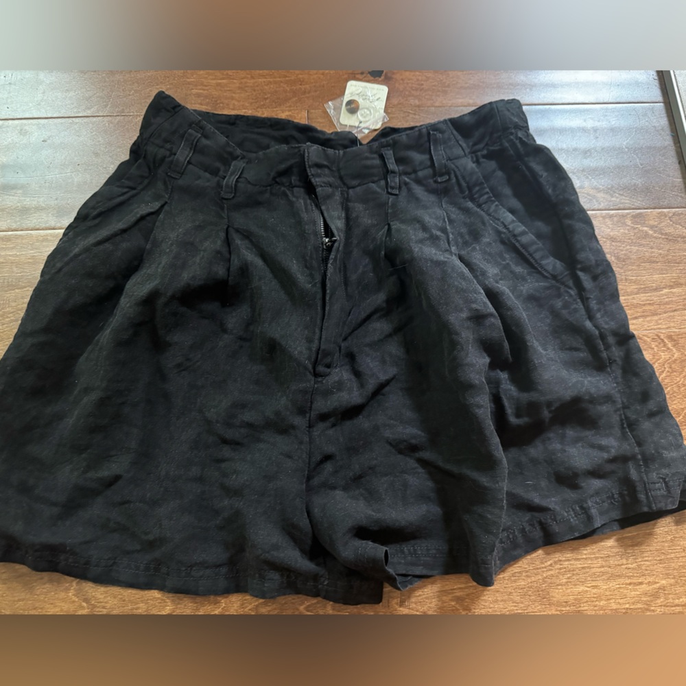 Free People Black Buttoned Shorts size 10